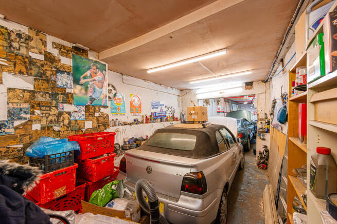 Cressida Road 44C...