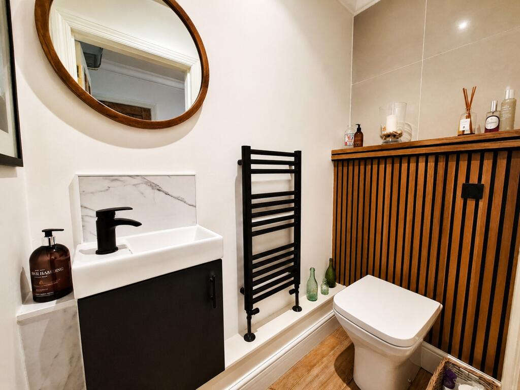 Apartment in Southampton - View 4