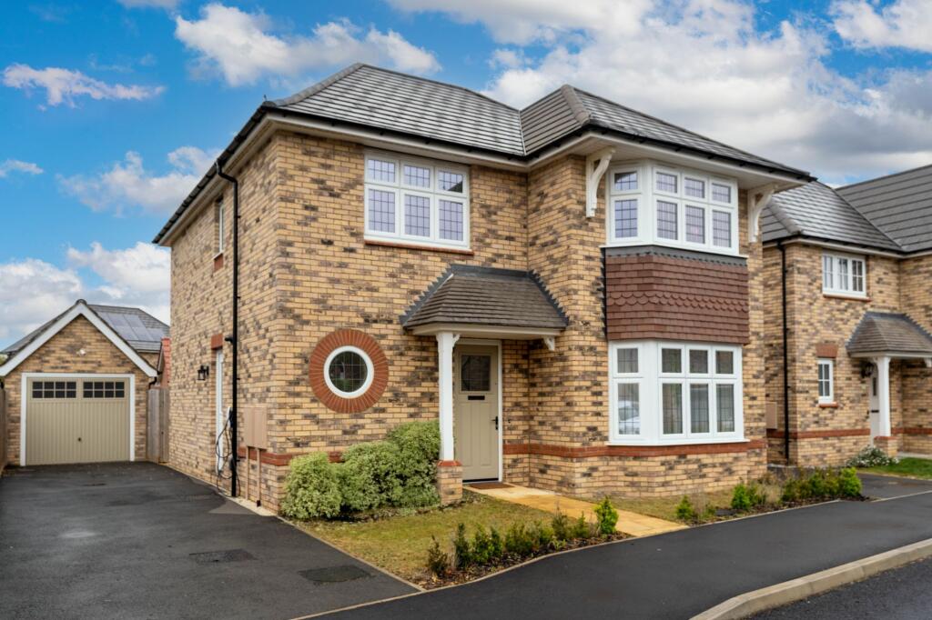 Main image of property: Peacock Close, Cottenham, CB24