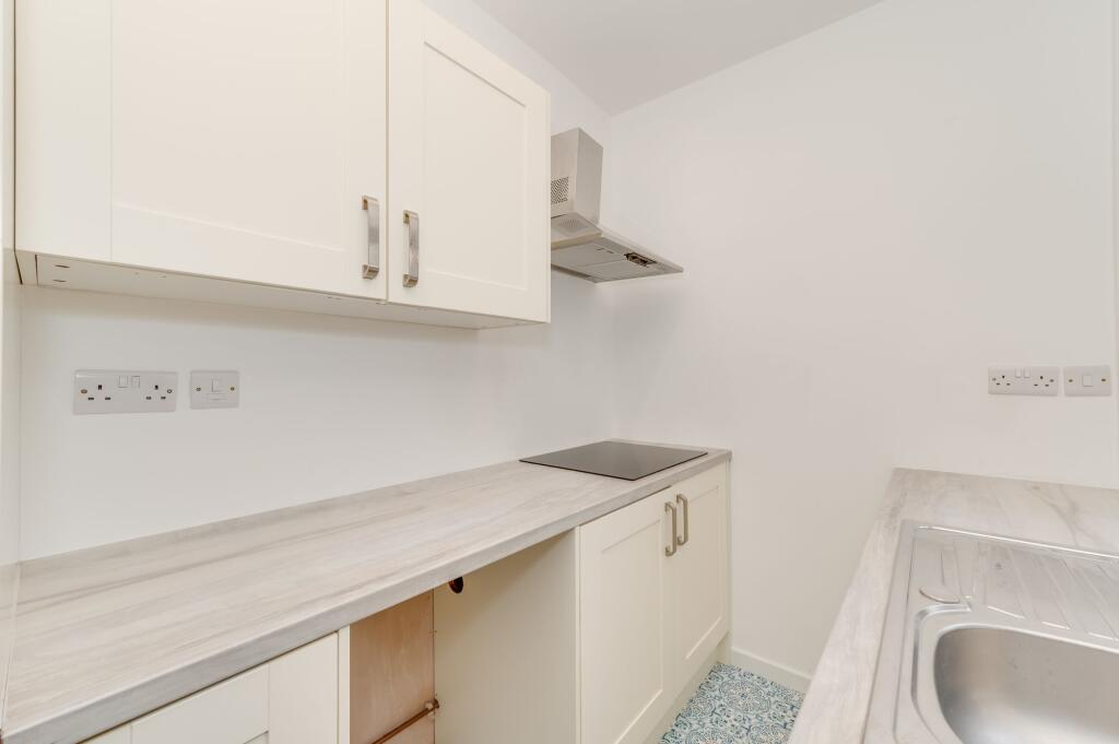 House in Sheffield - View 5