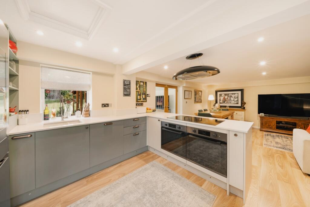 House in Tickenham, Stone Edge Batch - View 5