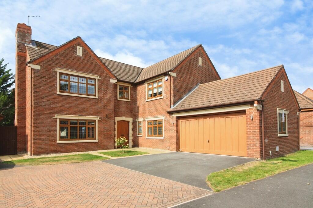 Main image of property: Glade Drive, Little Sutton, Ellesmere Port