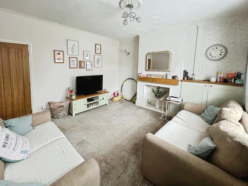 Oversetts Road, Swadlincote, DE11 photo 2