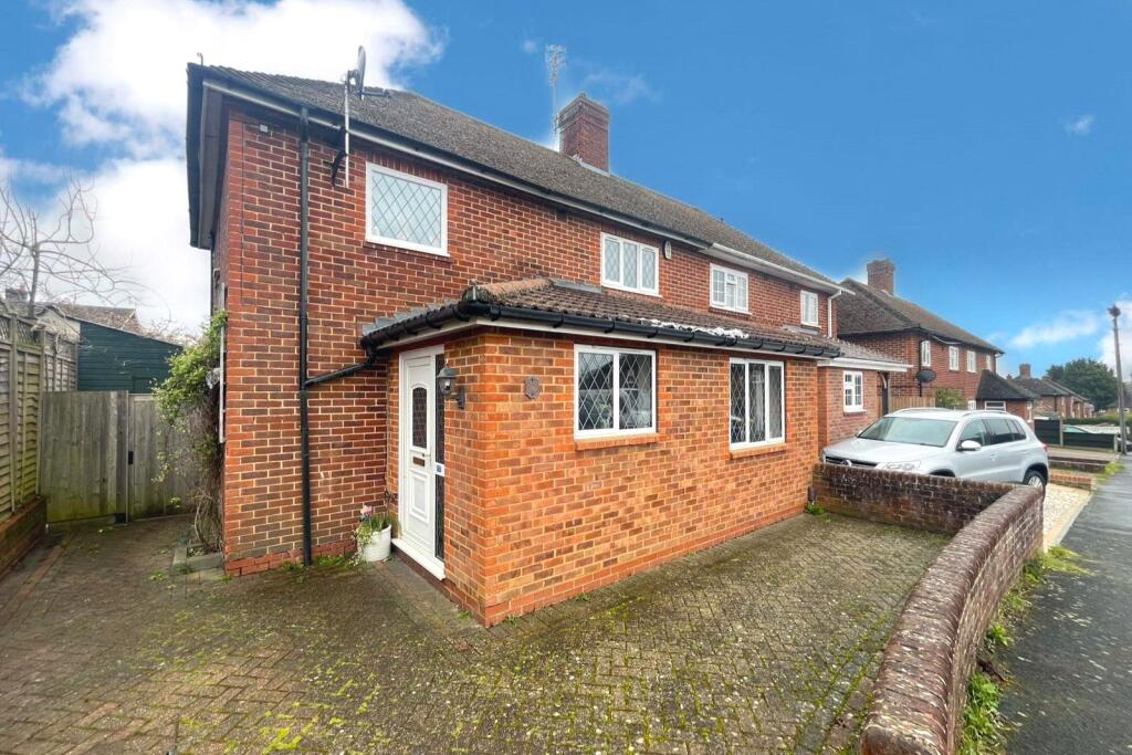 Main image of property: Courtenay Road, Farnham, Surrey, GU9