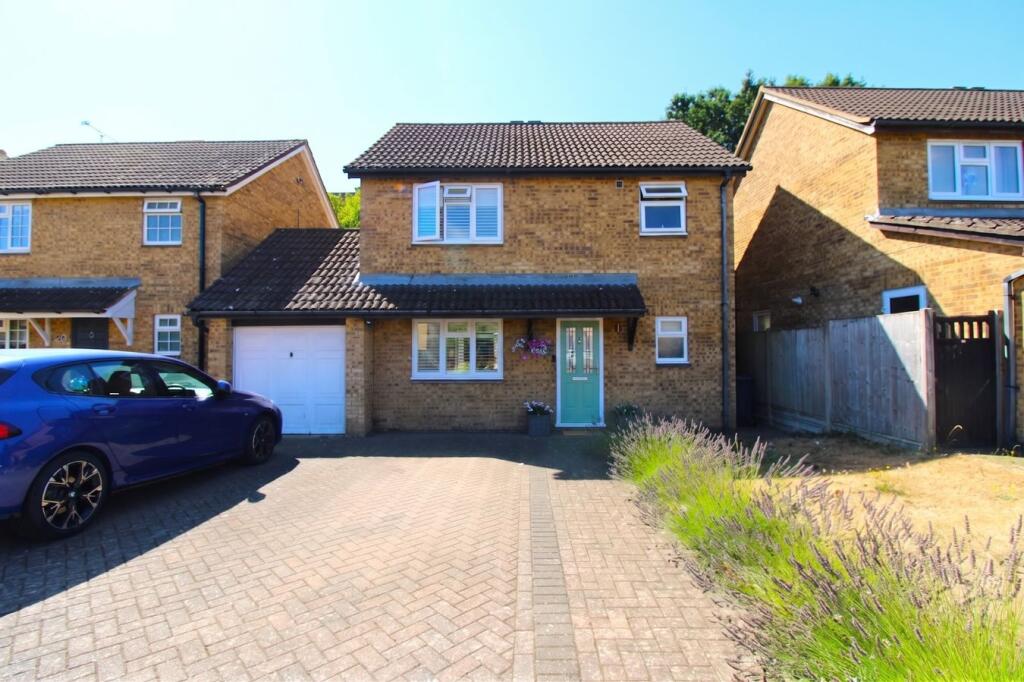 Main image of property: Petworth Close, Stevenage, SG2