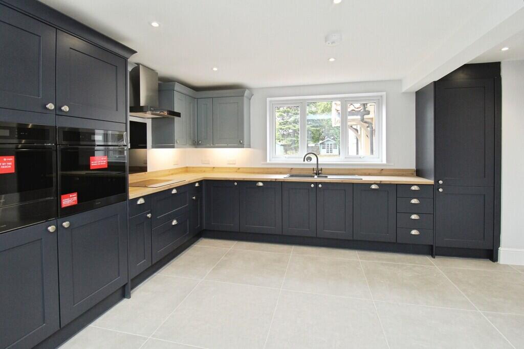 House in North Kesteven, Waddington - View 5