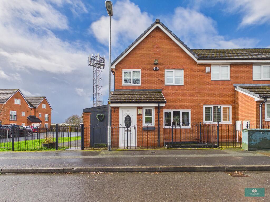3-bed terraced on St Ambrose, Oldham, Lancashire, OL1, £234,950