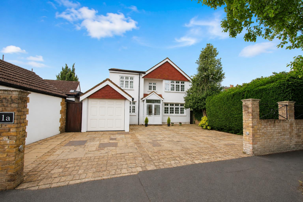 Main image of property: Gassiot Way, Sutton