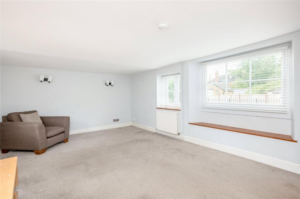 Old Bridge Road, Bloxham, Banbury, Oxfordshire, OX15 photo 4