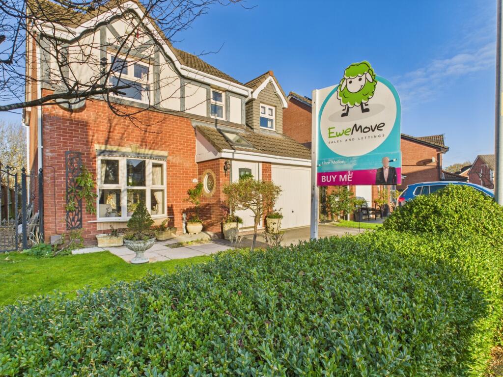 Main image of property: NEWTON STREET, DROYLSDEN, MANCHESTER, M43 7GP