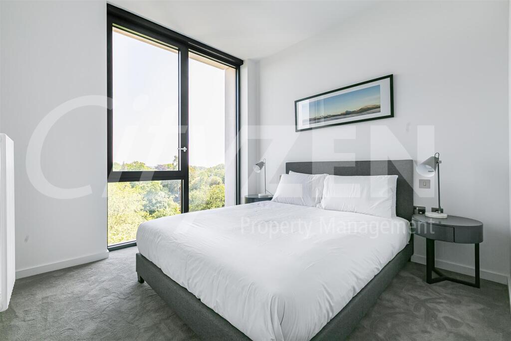 Apartment in London - View 5