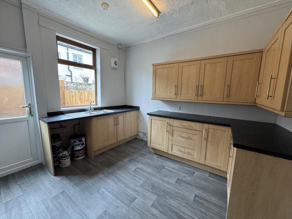 House in Preston - View 3