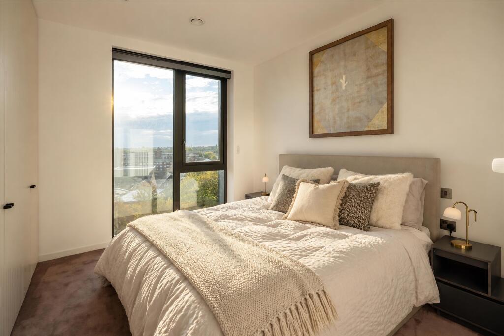 Apartment in Twickenham - More