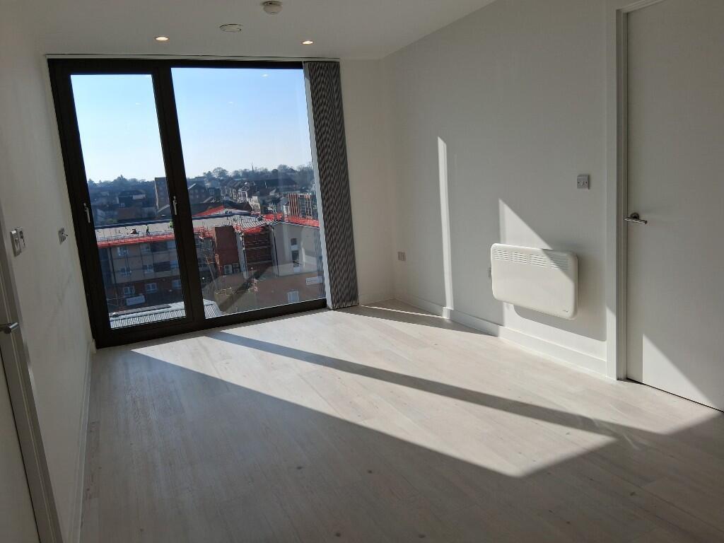 Main image of property: Gavel Drive, Rugby, Warwickshire, CV21