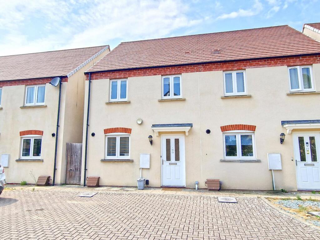 Main image of property: Redcar Road, Bicester