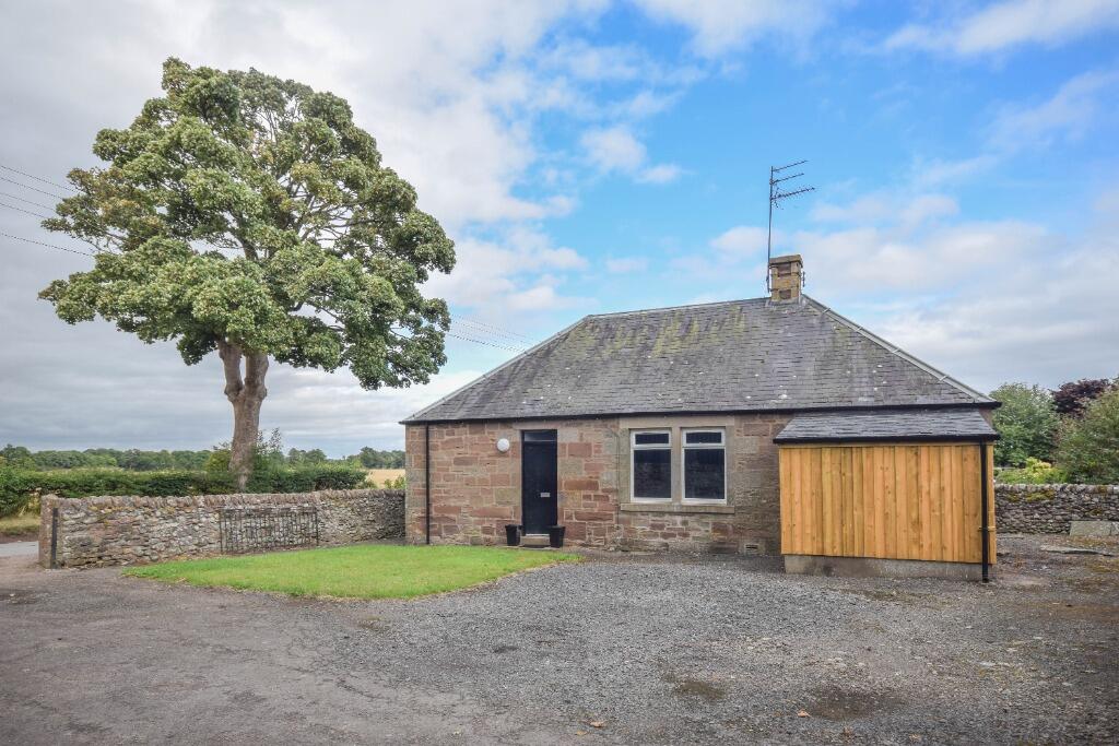 Main image of property: Barnyards Farm, Tannadice, Angus, DD8