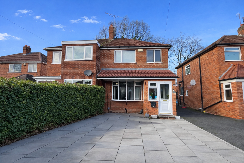 Main image of property: Chamberlain Crescent, Shirley, B90