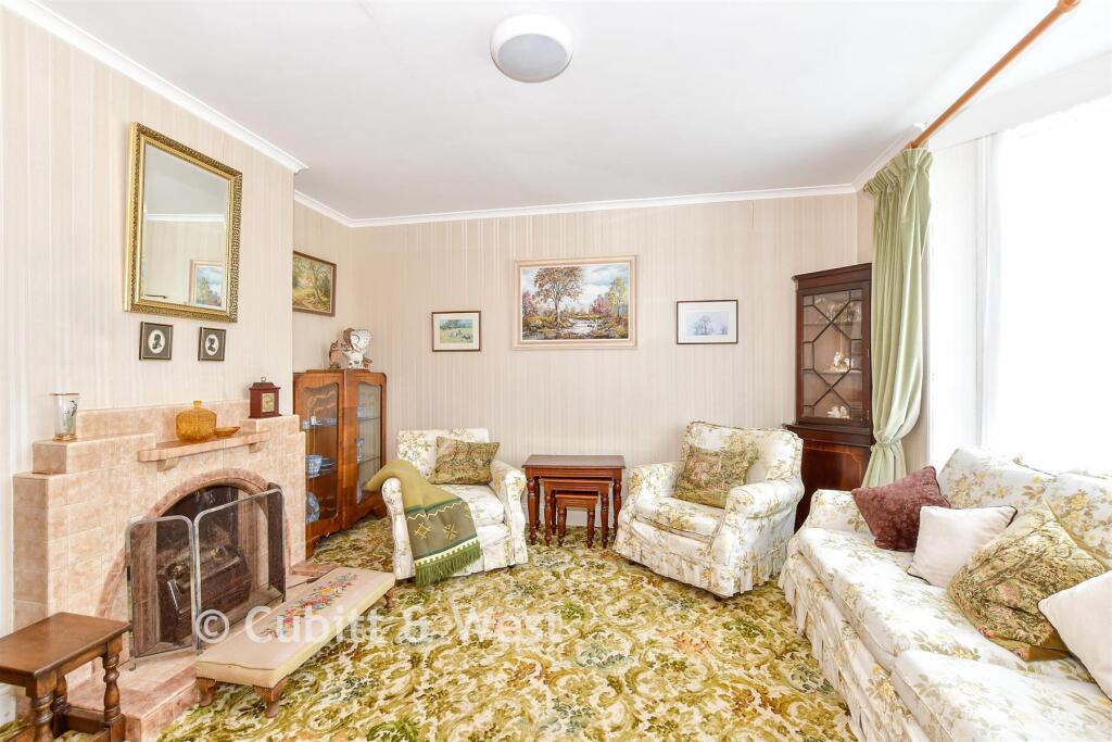 House in Winchester, Hambledon - View 3