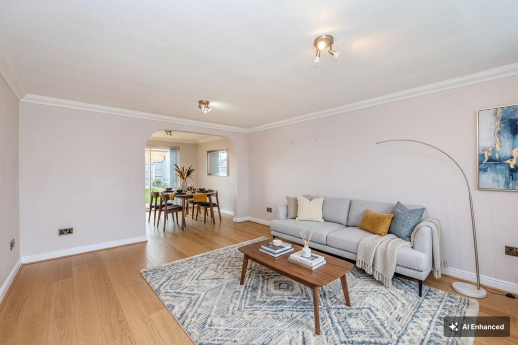 House in Buckley - More