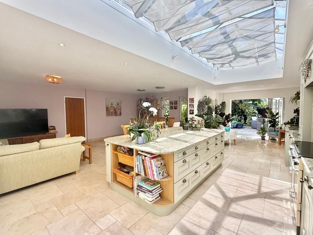 House in Southampton - View 2