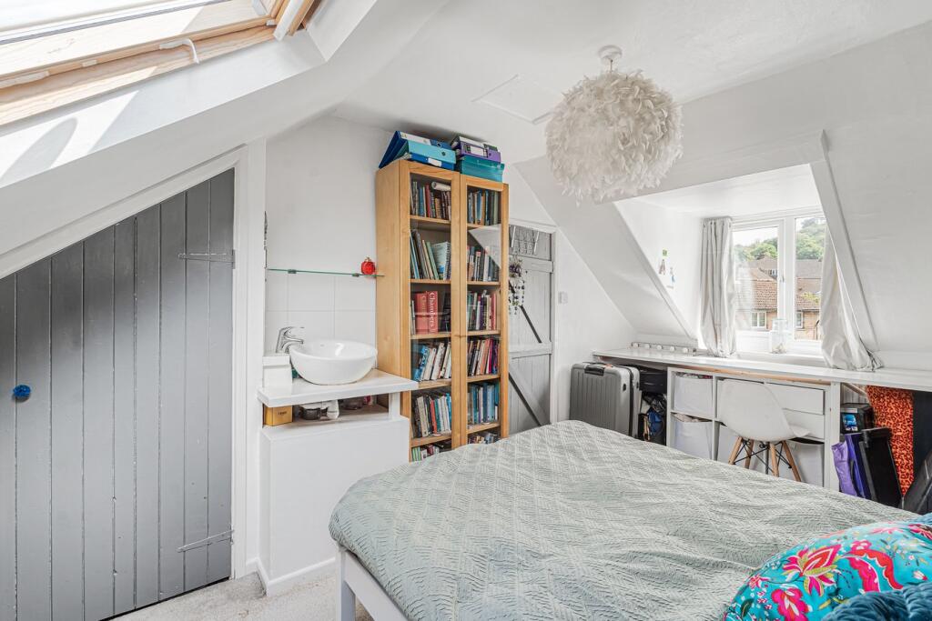 House in Stroud, Rodborough - View 6