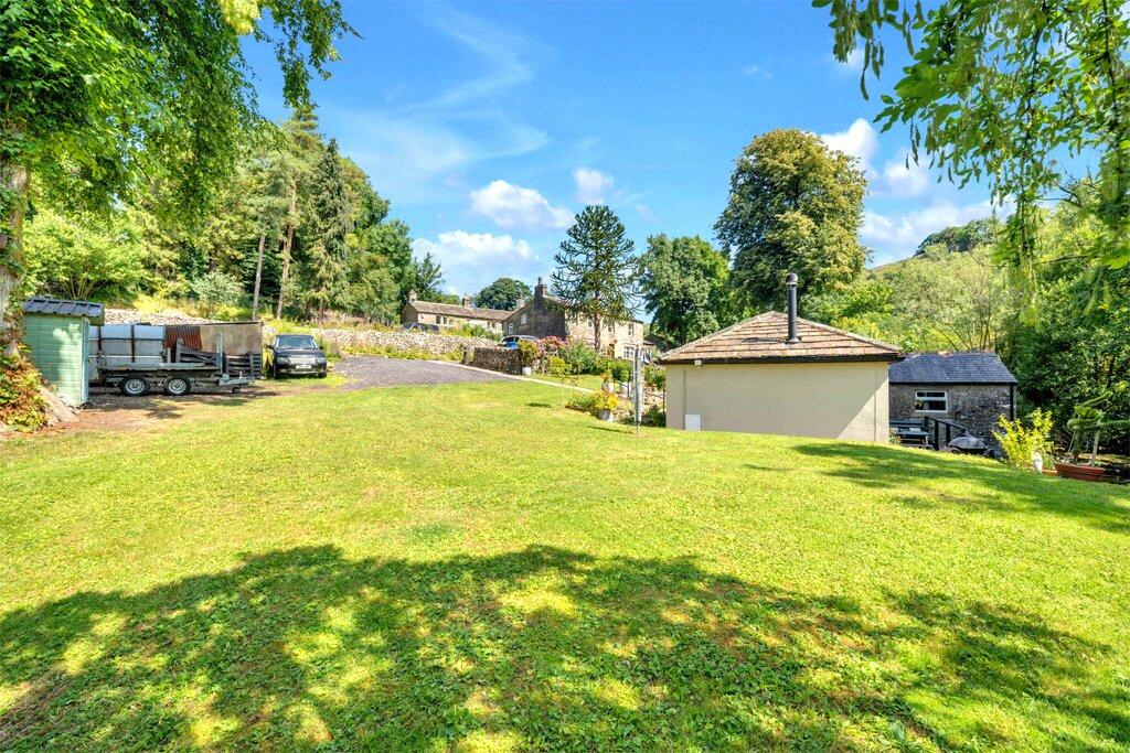 House in Bradford - View 5