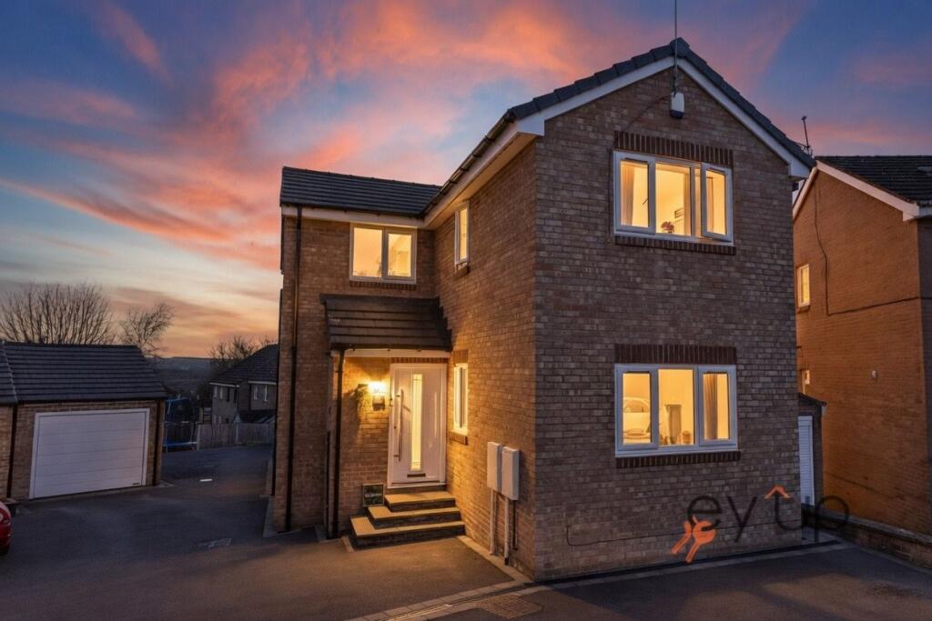 Main image of property: Evesham House, Idle, BD10