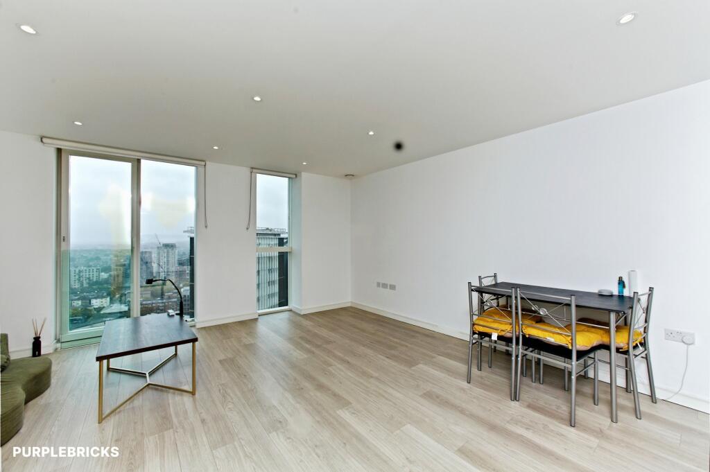 Apartment in Croydon - View 5