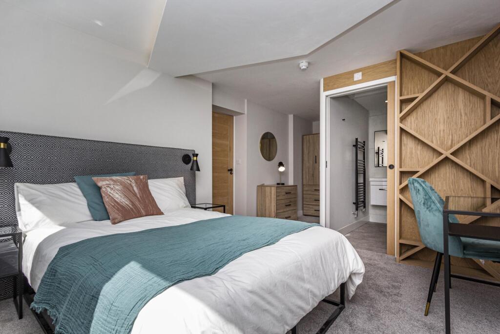 Main image of property: Derby Road, Nottingham