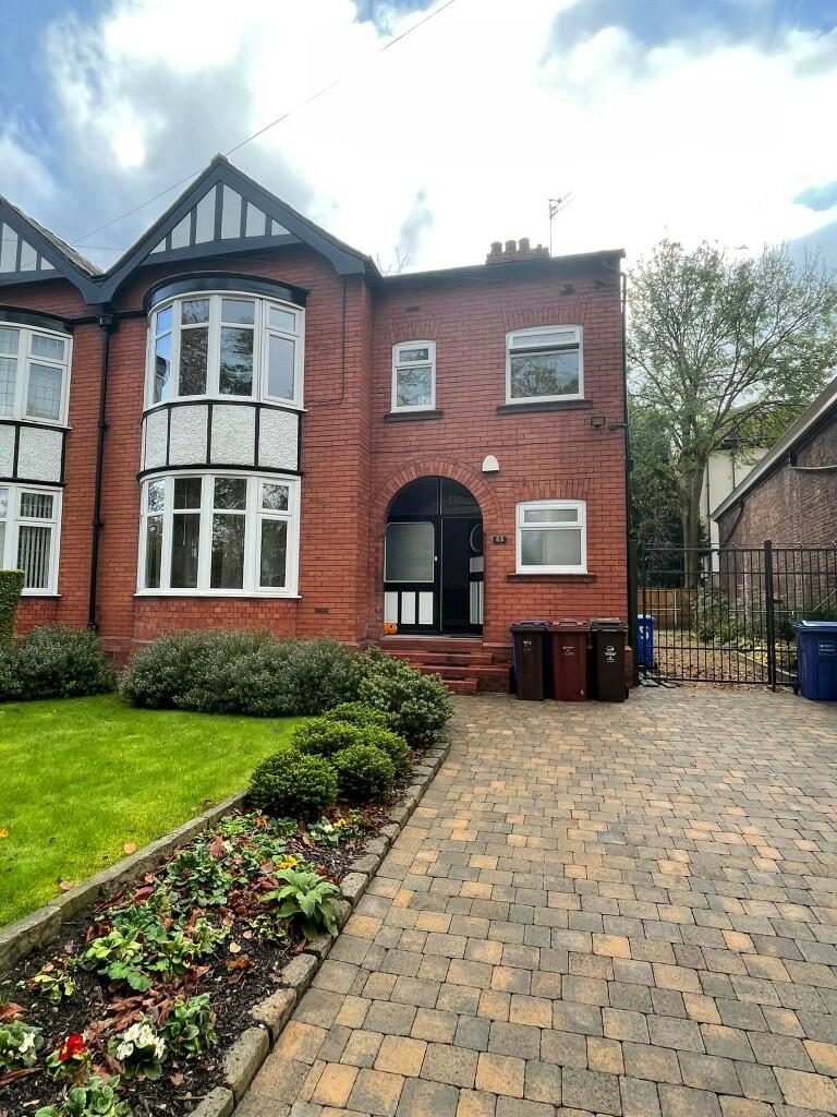 Main image of property: £180 pppw Bills Incl, Daisy Bank Road, Manchester, M14