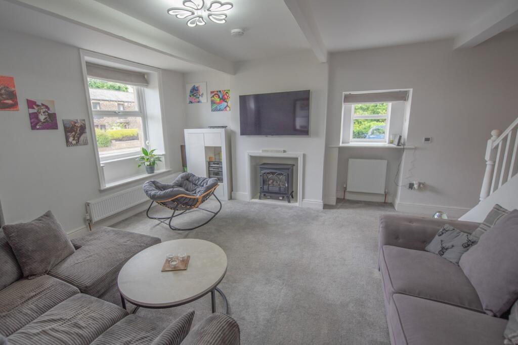 Dale House, Skipton Road, Steeton photo 3