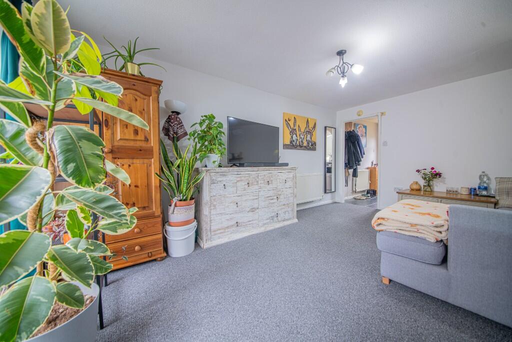 Rosebay Close, Horton Heath, Eastleigh, SO50 photo 4