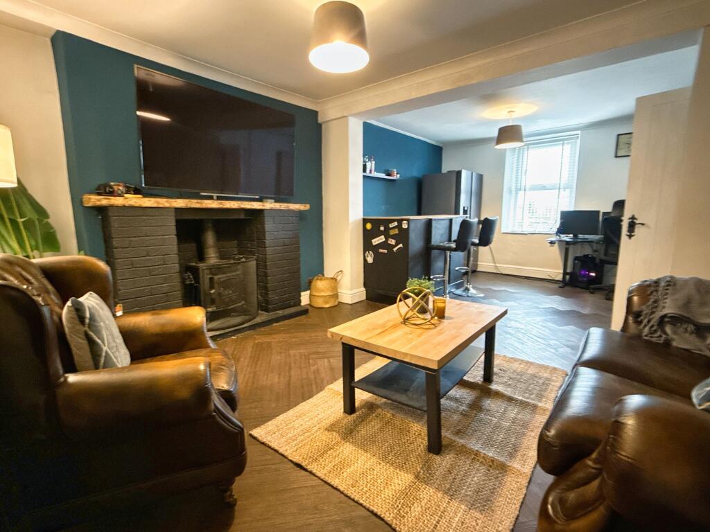 2 Alma Terrace Aberkenfig Bridgend CF32 9AL photo 3