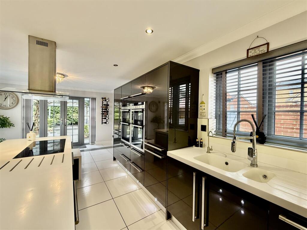House in Chelmsford - More