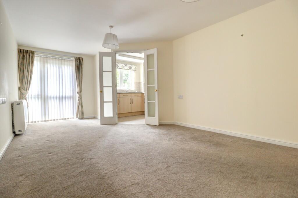 Apartment in Hemel Hempstead, Hazlemere - View 2