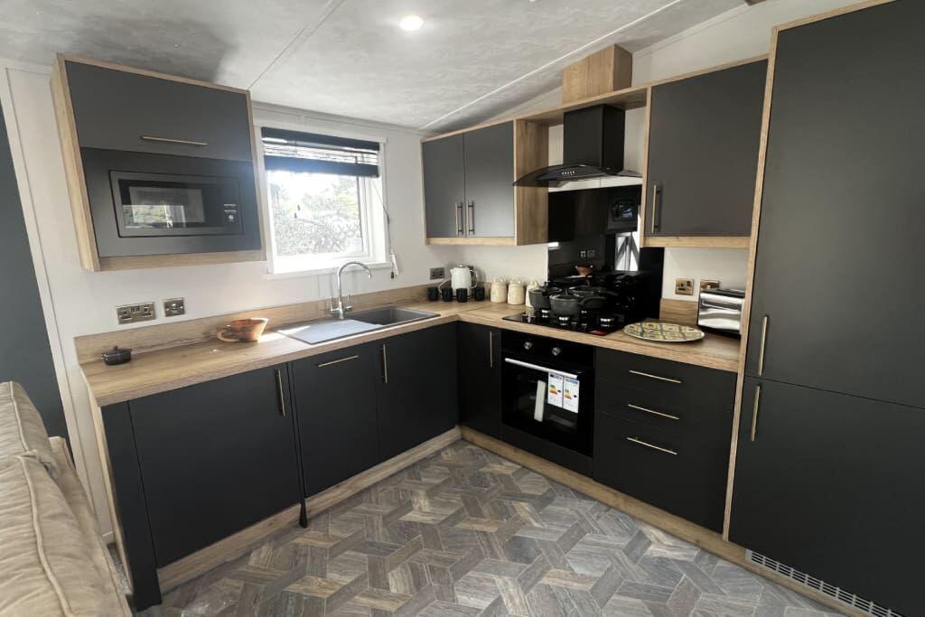 Conwy, North Wales, LL32 8GA - View 4
