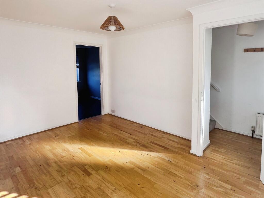 House in Adur, Sompting - View 4