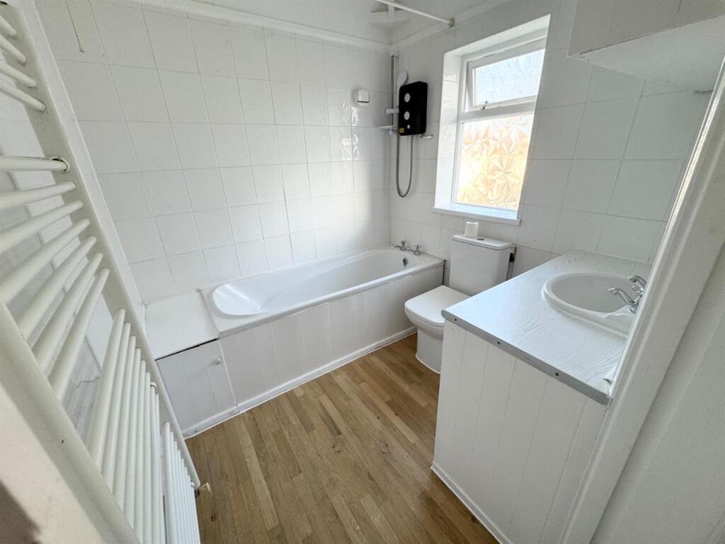 House in Nottingham - View 4