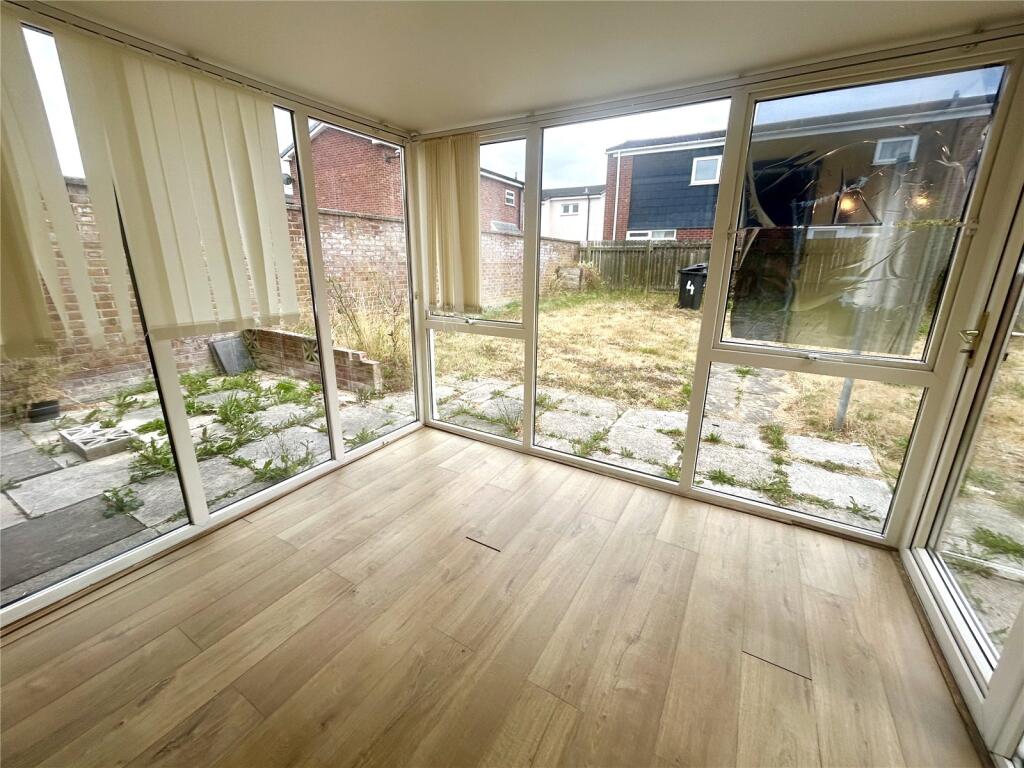 House in Newtown - View 5