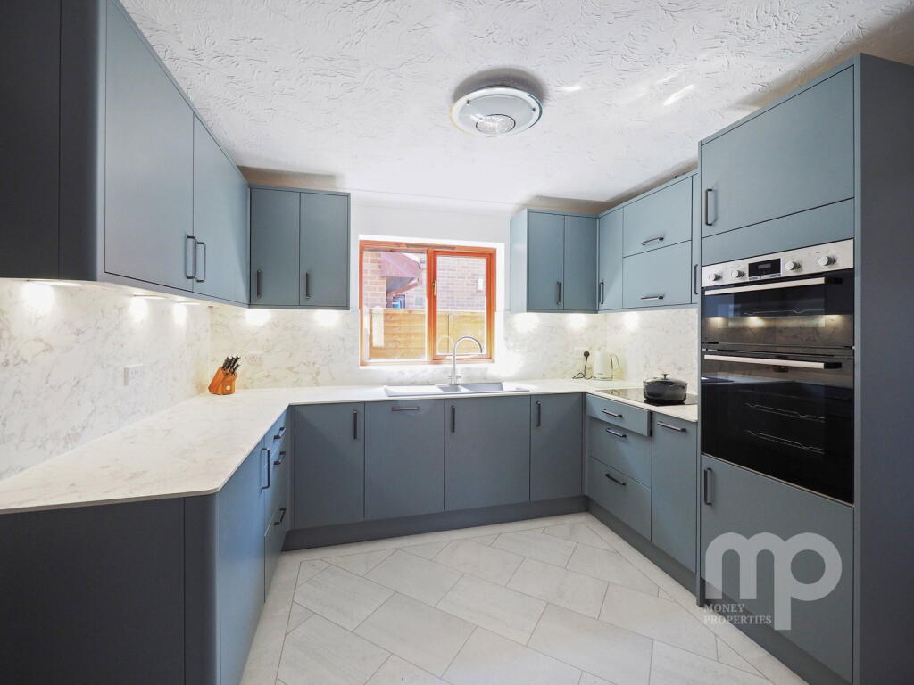 House in Norwich - View 5