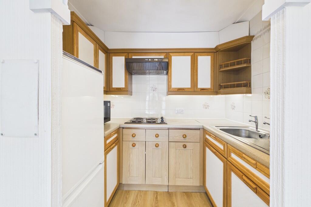 2 Kent Court, Kendal, LA9 5AN photo 3