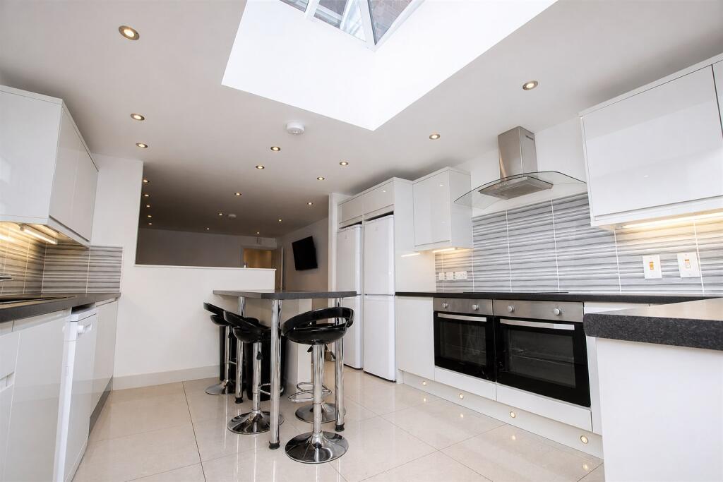 House in Birmingham - View 4