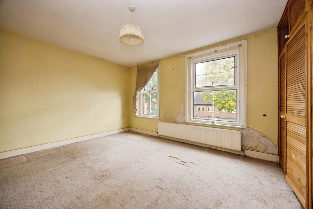 House in Waverley, Godalming - View 4