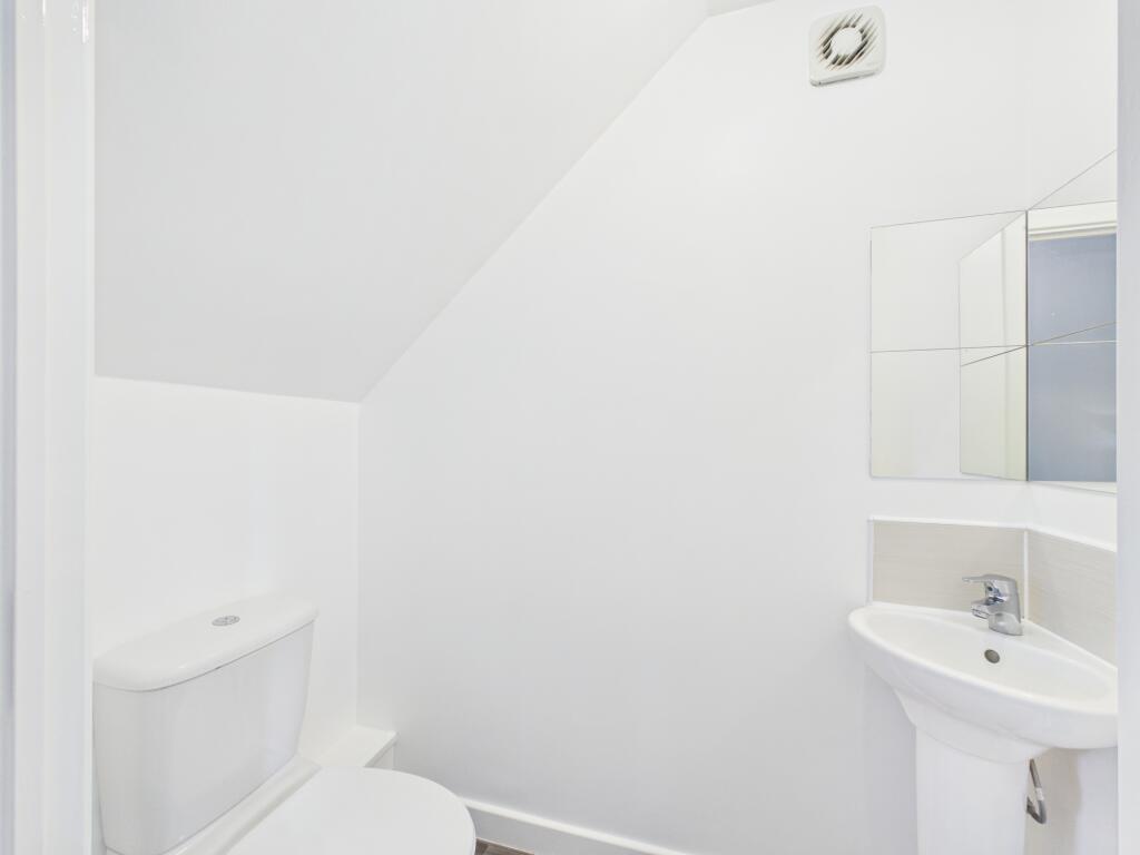 House in Derby, Mackworth Estate - View 5