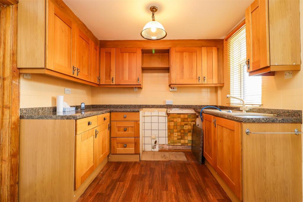 House in Kirklees, West Yorkshire - View 2