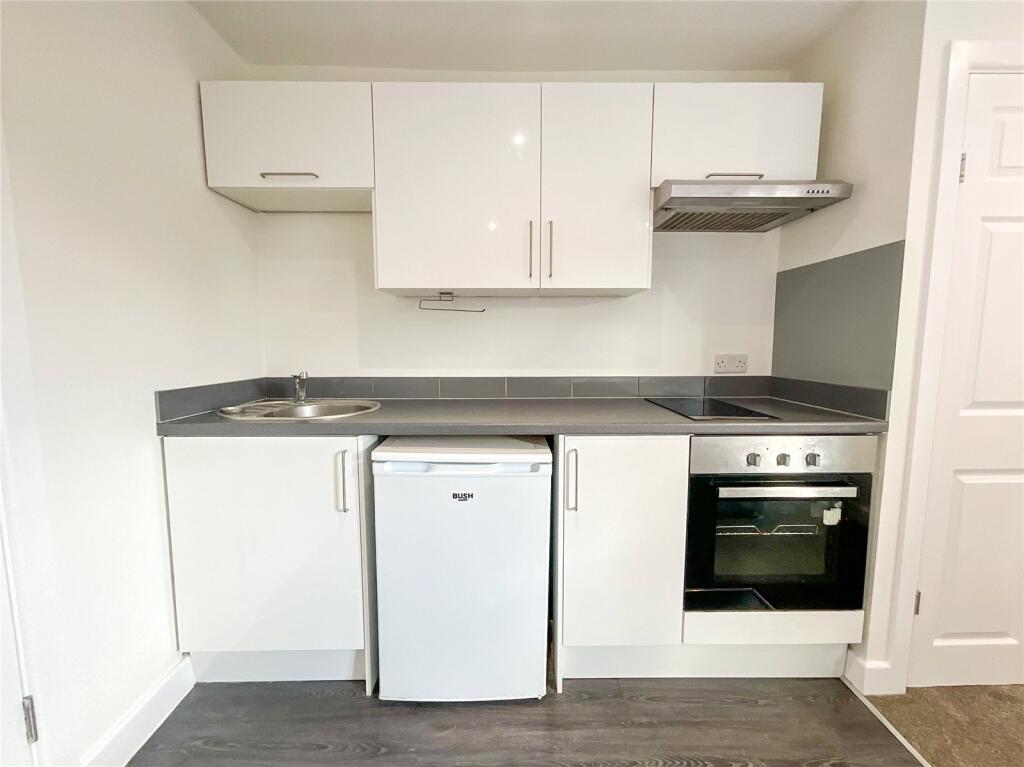 Additional image 4 of Abelia, Amington, Tamworth, Staffordshire, B77