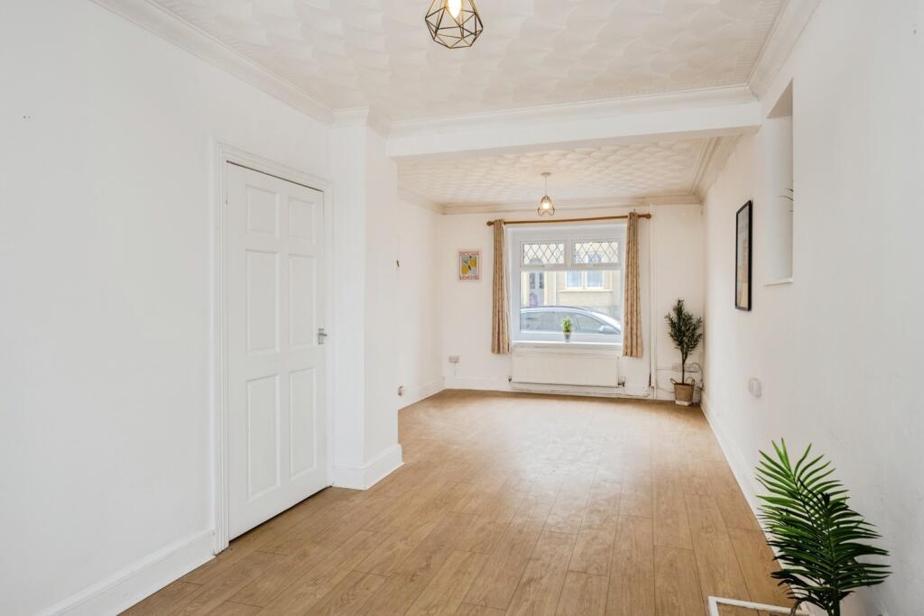 Belgrave Road, Gorseinon, Swansea, SA4 - View 4