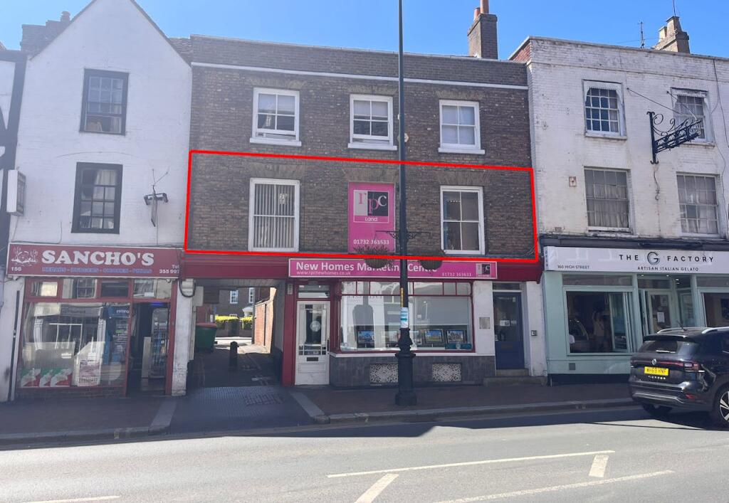 Main image of property: First Floor, 158 High Street, Tonbridge, TN9 1BB