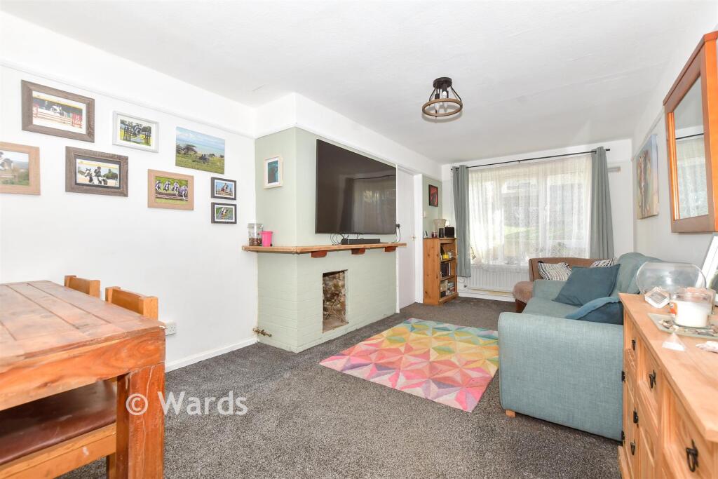 House in Canterbury - View 4