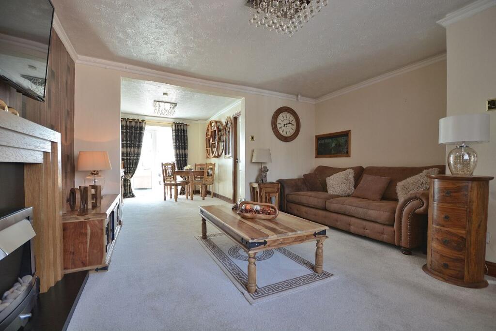 Orchid Close, Kirkby-in-Ashfield photo 4
